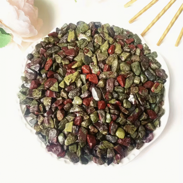 100g Forest Green Natural Fluorite Chips Decorative Gravel