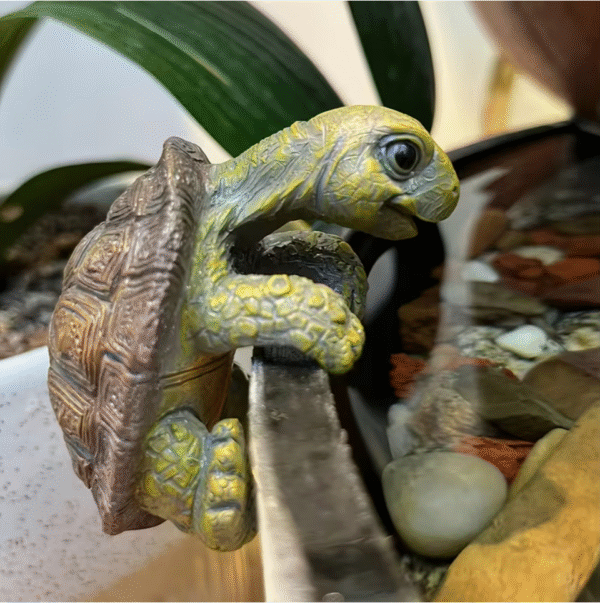 Screenshot 2025-11-30 at 17.33.34 Large Climbing Turtle Statue Aquarium Decor